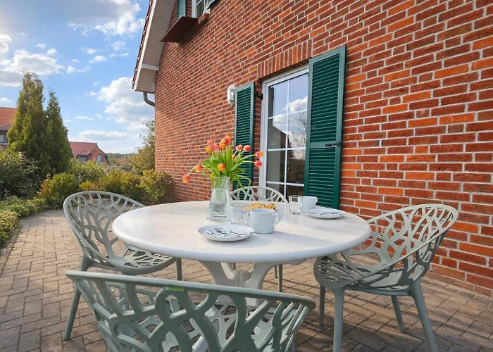 Feriehus Sandregenpfeifer Mit Kamin, Grossem Garten & Nahe Ostsee